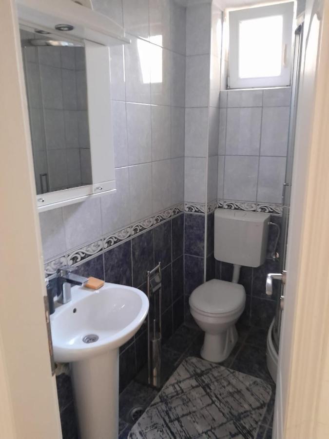 Apartmani Mia Rada Budva Exterior photo