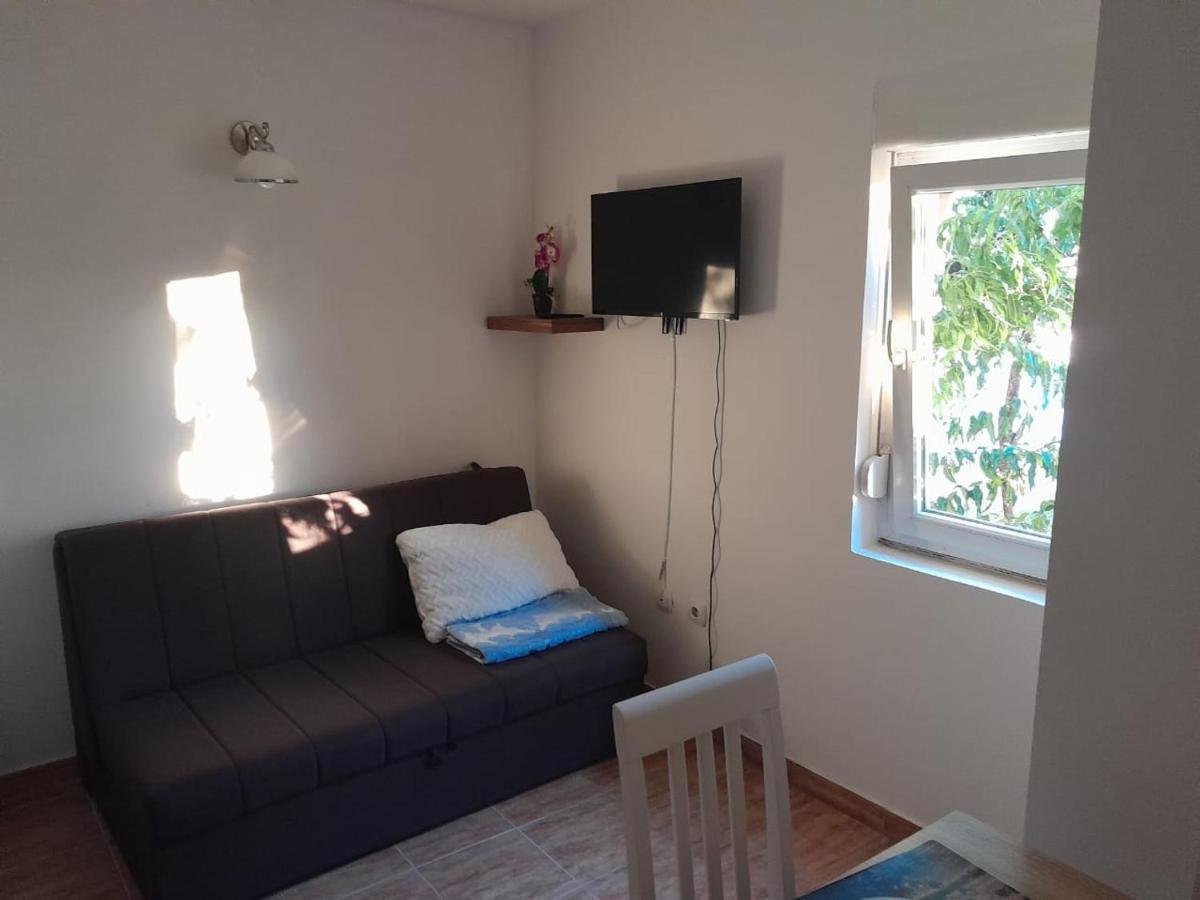 Apartmani Mia Rada Budva Exterior photo