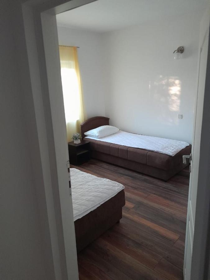 Apartmani Mia Rada Budva Exterior photo