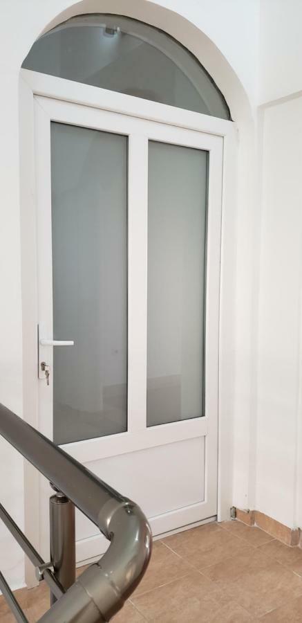 Apartmani Mia Rada Budva Exterior photo